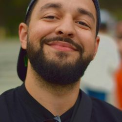 Equipo multidisciplinario comprometido con la ética profesional